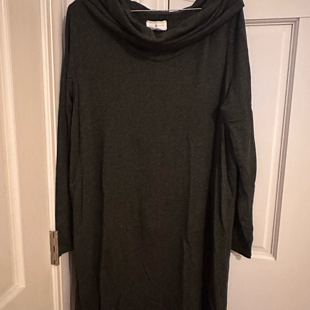 Lou & Grey Charcoal Grey Dress